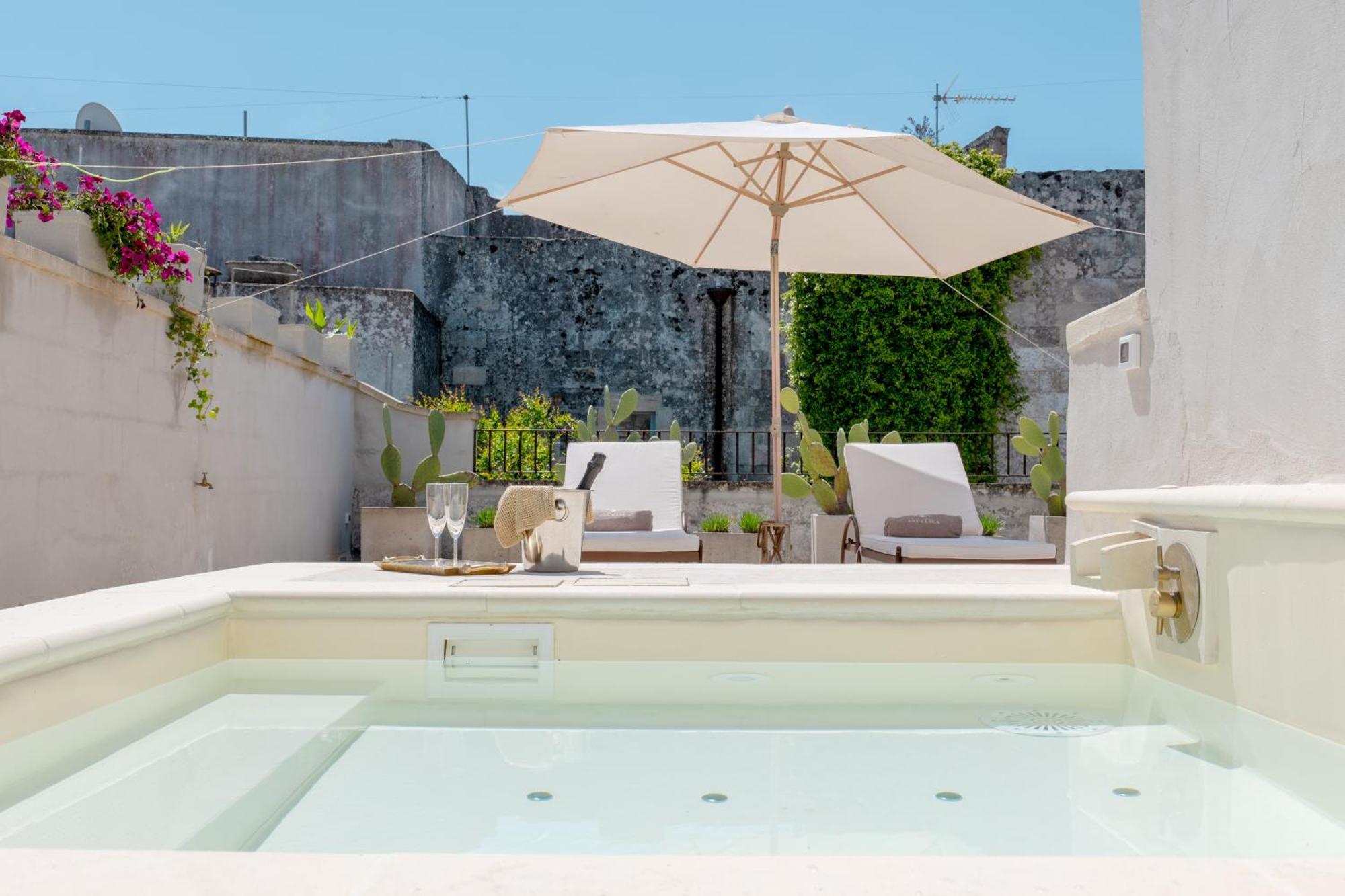 Bed and Breakfast Palazzo Angelica - Luxury Retreat Otranto Giurdignano Zewnętrze zdjęcie